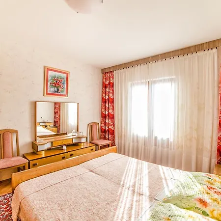 Guest house Grozaj 1006 Rabac